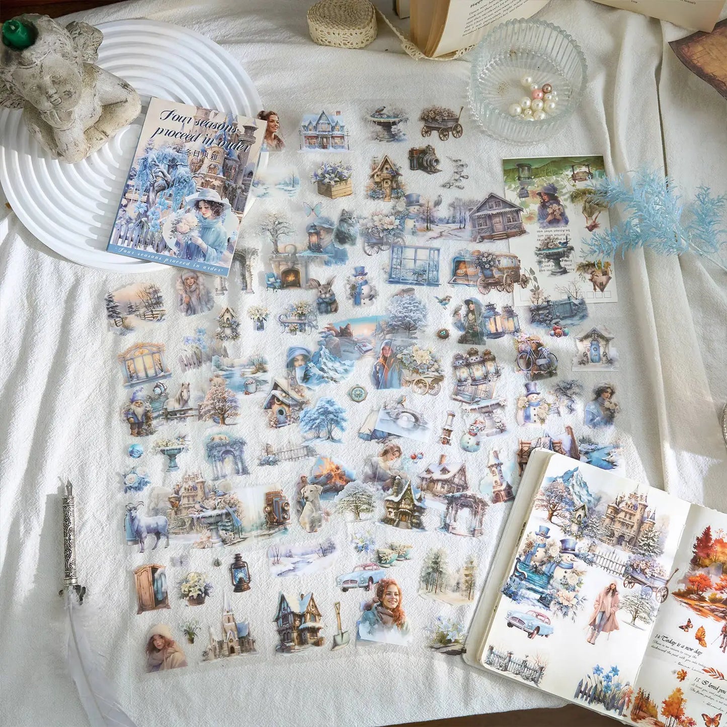 Livre de Stickers Vintage – Jeunes Femmes Rétro Europe & USA | Série Quatre Saisons